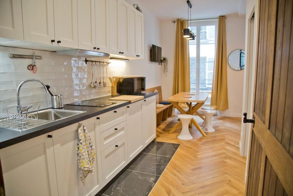 Fully Renovated Historic Apt In Heart Mouffetard Paris Luaran gambar