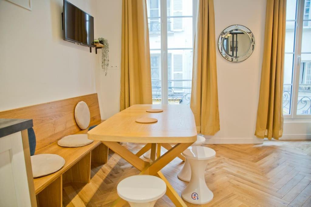 Fully Renovated Historic Apt In Heart Mouffetard Paris Luaran gambar